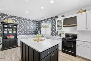 7075 E Lynx Wagon Rd, Prescott Valley, AZ 86314 - Photo 9