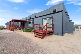 8475 W Red Rock Rd, Kirkland, AZ 86332 - Photo 9