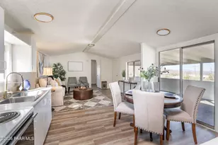 22673 S Crest Way, Yarnell, AZ 85362 - Photo 3