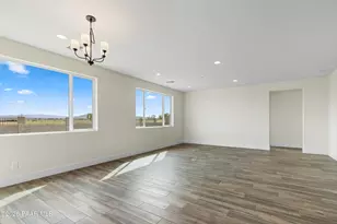 7343 E Bison Ln, Prescott Valley, AZ 86314 - Photo 13