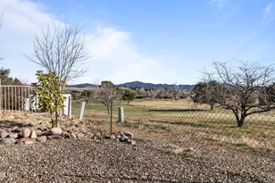 11347 E Manzanita Trail, Dewey-Humboldt, AZ 86327 - Photo 43