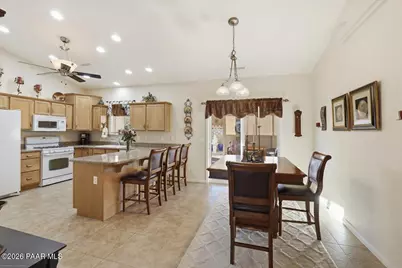 8302 N Sage Vista, Prescott Valley, AZ 86315 - Photo 7