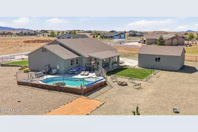 8350 N Covered Wagon Trail, Prescott Valley, AZ 86315 - Photo 3