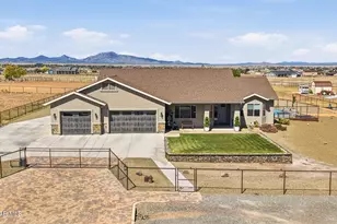 8350 N Covered Wagon Trail, Prescott Valley, AZ 86315 - Photo 31