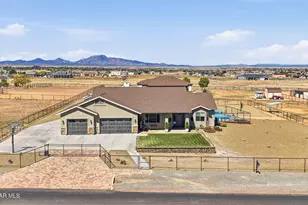 8350 N Covered Wagon Trail, Prescott Valley, AZ 86315 - Photo 35