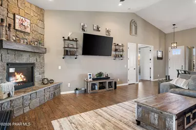 8350 N Covered Wagon Trail, Prescott Valley, AZ 86315 - Photo 11