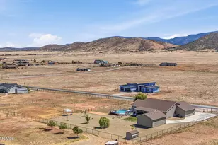 8350 N Covered Wagon Trail, Prescott Valley, AZ 86315 - Photo 33
