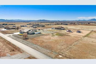 8350 N Covered Wagon Trail, Prescott Valley, AZ 86315 - Photo 59