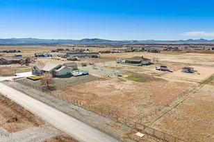 8350 N Covered Wagon Trail, Prescott Valley, AZ 86315 - Photo 59
