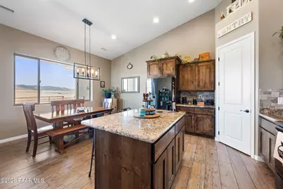 8350 N Covered Wagon Trail, Prescott Valley, AZ 86315 - Photo 17