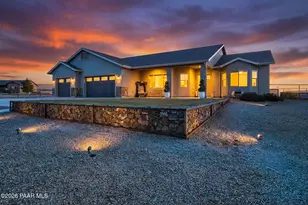8350 N Covered Wagon Trail, Prescott Valley, AZ 86315 - Photo 9