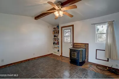 9040 S Magby Drive, Wilhoit, AZ 86332 - Photo 19