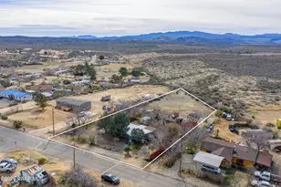 9040 S Magby Dr, Wilhoit, AZ 86332 - Photo 29