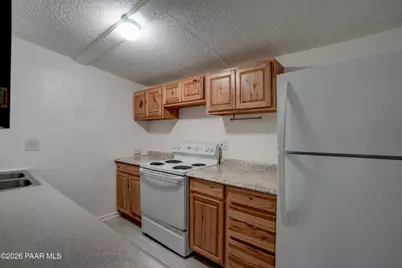 9040 S Magby Drive, Wilhoit, AZ 86332 - Photo 9