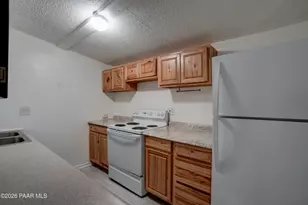 9040 S Magby Dr, Wilhoit, AZ 86332 - Photo 9