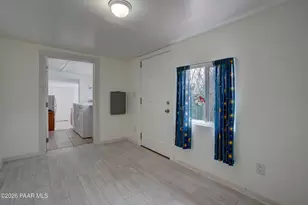 9040 S Magby Dr, Wilhoit, AZ 86332 - Photo 13