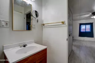 9040 S Magby Dr, Wilhoit, AZ 86332 - Photo 15