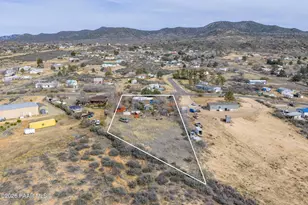 9040 S Magby Dr, Wilhoit, AZ 86332 - Photo 31