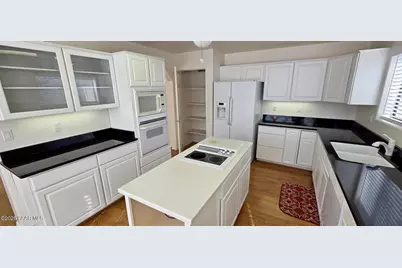 11592 E Horseshoe Lane, Dewey-Humboldt, AZ 86327 - Photo 15