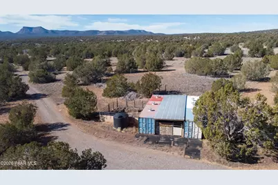 38236 W Howling Coyote Road, Seligman, AZ 86337 - Photo 49