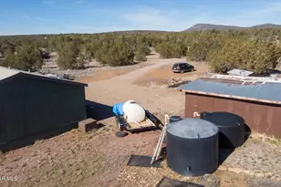 38236 W Howling Coyote Rd, Seligman, AZ 86337 - Photo 45