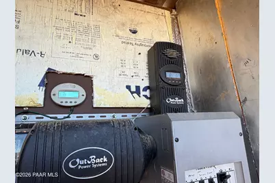 38236 W Howling Coyote Road, Seligman, AZ 86337 - Photo 43