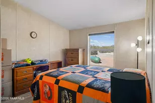 38236 W Howling Coyote Rd, Seligman, AZ 86337 - Photo 27