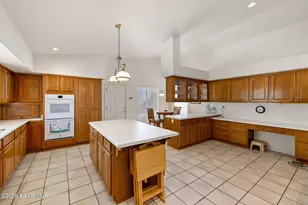 11430 E Manzanita Trail, Dewey-Humboldt, AZ 86327 - Photo 9