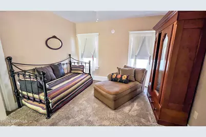 230 N Mount Vernon Avenue, Prescott, AZ 86301 - Photo 17