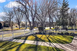 230 N Mt Vernon Ave, Prescott, AZ 86301 - Photo 3