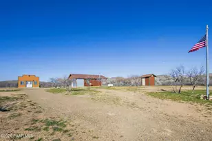 4800 W Longhorn Trail, Kirkland, AZ 86332 - Photo 5