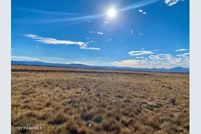 10196 E Songbird Lot 18 Way, Prescott Valley, AZ 86315 - Photo 9