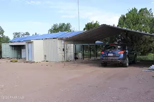 36875 W Aventura Nueva Rd, Seligman, AZ 86337 - Photo 29