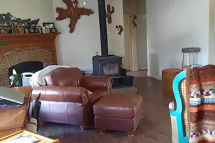 36875 W Aventura Nueva Rd, Seligman, AZ 86337 - Photo 9