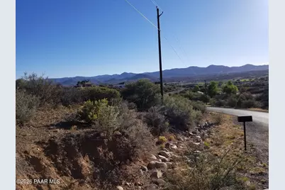 14393 E White Drive, Dewey-Humboldt, AZ 86327 - Photo 9