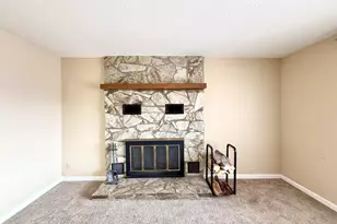 10746 E Manzanita Trail, Dewey-Humboldt, AZ 86327 - Photo 11