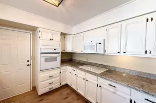 10746 E Manzanita Trail, Dewey-Humboldt, AZ 86327 - Photo 15