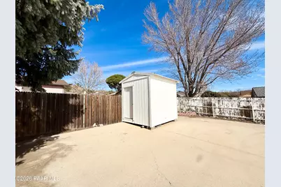 10746 E Manzanita Trail, Dewey-Humboldt, AZ 86327 - Photo 29