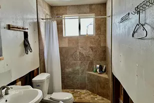 32240 S Lisa Dr, Black Canyon City, AZ 85324 - Photo 15