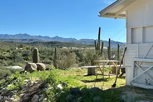 32240 S Lisa Dr, Black Canyon City, AZ 85324 - Photo 21