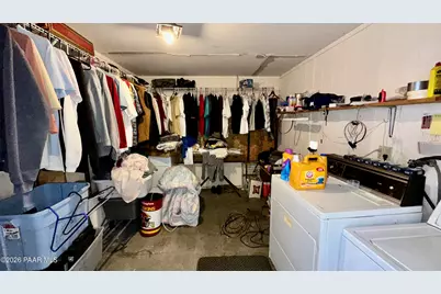 32240 S Lisa Drive, Black Canyon City, AZ 85324 - Photo 19