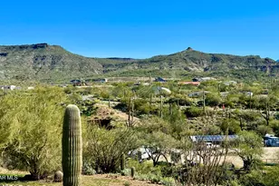 32240 S Lisa Dr, Black Canyon City, AZ 85324 - Photo 27