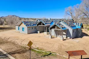 410 Robin Dr, Prescott, AZ 86305 - Photo 1