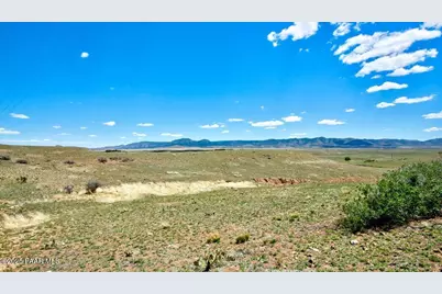 9977 E Arrowhead Drive, Prescott Valley, AZ 86314 - Photo 23