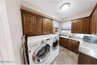 1233 S Lakeview Drive, Prescott, AZ 86301 - Photo 27