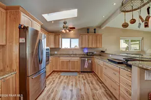 20921 E Sky View Ln, Mayer, AZ 86333 - Photo 7