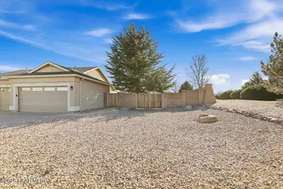 7419 N Windy Walk Way, Prescott Valley, AZ 86315 - Photo 3