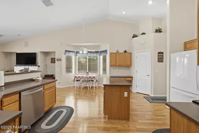 7419 N Windy Walk Way, Prescott Valley, AZ 86315 - Photo 13