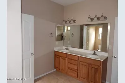 6573 E Farmstead Road, Prescott Valley, AZ 86314 - Photo 11