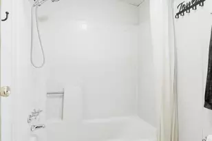 3821 N Robin Dr, Prescott Valley, AZ 86314 - Photo 17